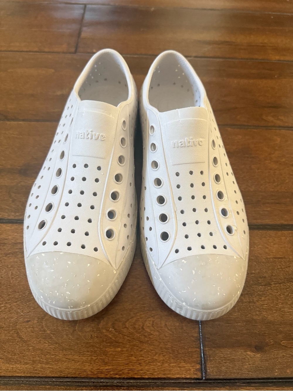 Native Kids Slip-On Water Shoes in White